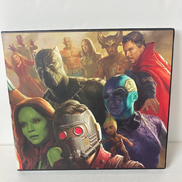 The Road to Marvel's Avengers: Infinity War The Art of the Marvel Universe Book - Picture 2 of 10